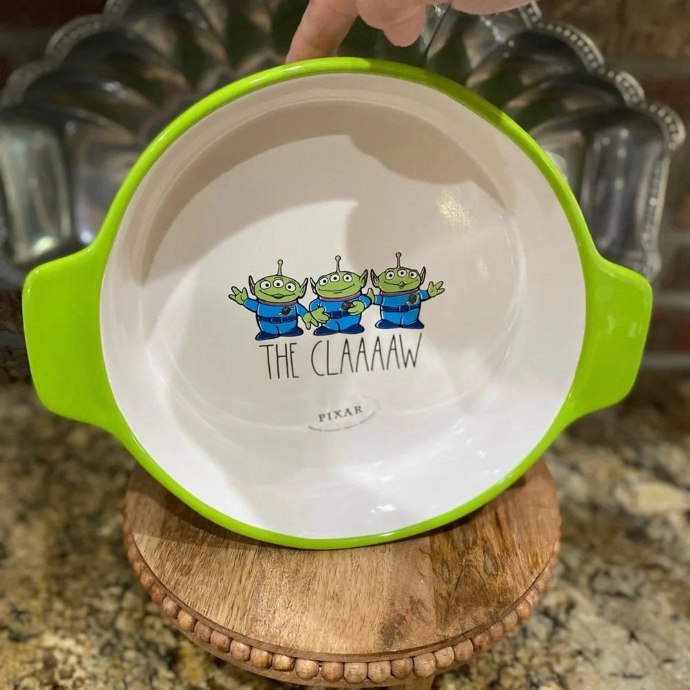 Rae Dunn Disney Pixar Toy Story The Claaaaw 9” baking dish -Brand new never used